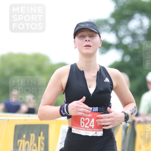 22.06.2025 - Viking Triathlon H.Heesch http://msf.ph/oto/8103304 22.06.2025 15:51:46 Laufen 538, 624 meine-sportfotos.de