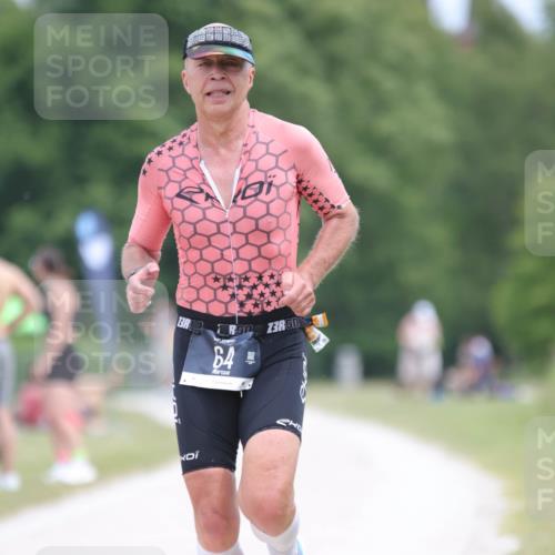 22.06.2025 - Viking Triathlon H.Heesch http://msf.ph/oto/8103307 22.06.2025 13:38:55 Laufen 64 meine-sportfotos.de
