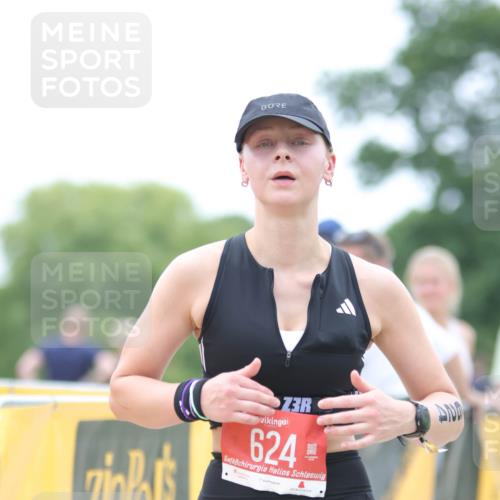 22.06.2025 - Viking Triathlon H.Heesch http://msf.ph/oto/8103310 22.06.2025 15:51:46 Laufen 538, 624 meine-sportfotos.de