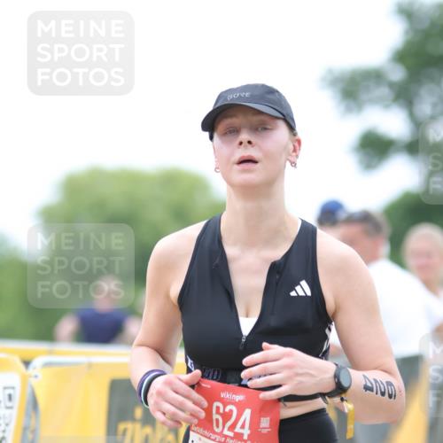 22.06.2025 - Viking Triathlon H.Heesch http://msf.ph/oto/8103320 22.06.2025 15:51:46 Laufen 538, 624 meine-sportfotos.de