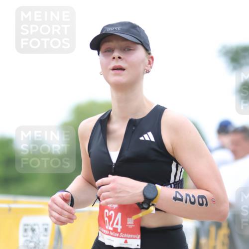 22.06.2025 - Viking Triathlon H.Heesch http://msf.ph/oto/8103331 22.06.2025 15:51:46 Laufen 538, 624 meine-sportfotos.de
