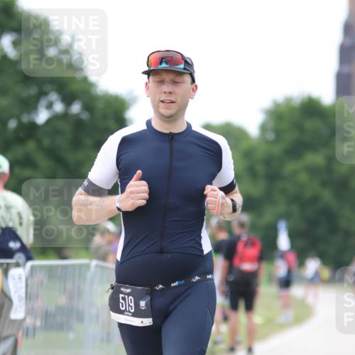 22.06.2025 - Viking Triathlon H.Heesch http://msf.ph/oto/8103382 22.06.2025 15:52:12 Laufen 519 meine-sportfotos.de