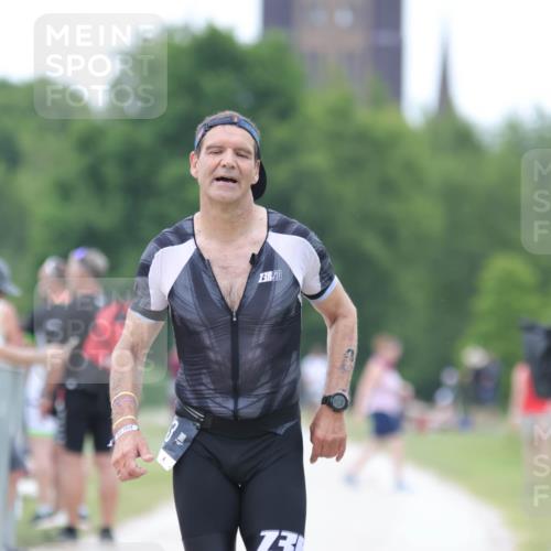 22.06.2025 - Viking Triathlon H.Heesch http://msf.ph/oto/8103403 22.06.2025 15:52:36 Laufen 463 meine-sportfotos.de