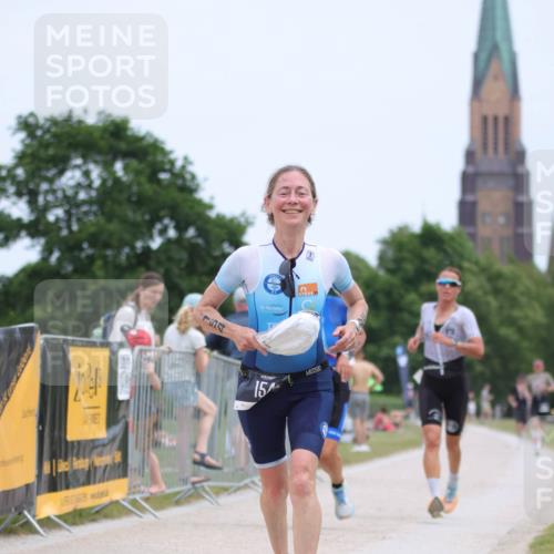22.06.2025 - Viking Triathlon H.Heesch http://msf.ph/oto/8103432 22.06.2025 13:39:37 Laufen 30, 154, 488 meine-sportfotos.de