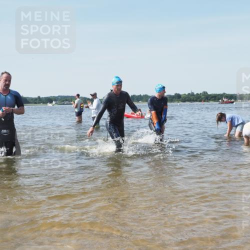 22.06.2025 - Viking Triathlon KatJ http://msf.ph/oto/8103441 22.06.2025 10:34:48 Schwimmen 17, 43, 77, 114, 161, 247, 284, 323, 341, 434, 548, 550 meine-sportfotos.de