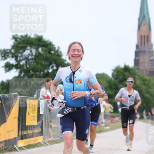 22.06.2025 - Viking Triathlon H.Heesch http://msf.ph/oto/8103454 22.06.2025 13:39:37 Laufen 30, 154, 488 meine-sportfotos.de