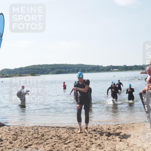22.06.2025 - Viking Triathlon MichiJ http://msf.ph/oto/8103482 22.06.2025 10:46:40 Schwimmen 60, 143, 206, 333, 479, 498, 515 meine-sportfotos.de