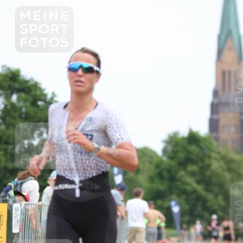 22.06.2025 - Viking Triathlon H.Heesch http://msf.ph/oto/8103517 22.06.2025 13:39:40 Laufen 30, 154, 488 meine-sportfotos.de