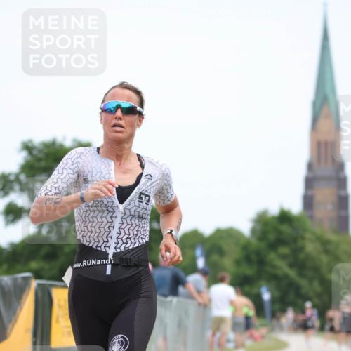 22.06.2025 - Viking Triathlon H.Heesch http://msf.ph/oto/8103530 22.06.2025 13:39:40 Laufen 30, 154, 488 meine-sportfotos.de