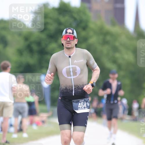 22.06.2025 - Viking Triathlon H.Heesch http://msf.ph/oto/8103556 22.06.2025 13:39:46 Laufen 464 meine-sportfotos.de