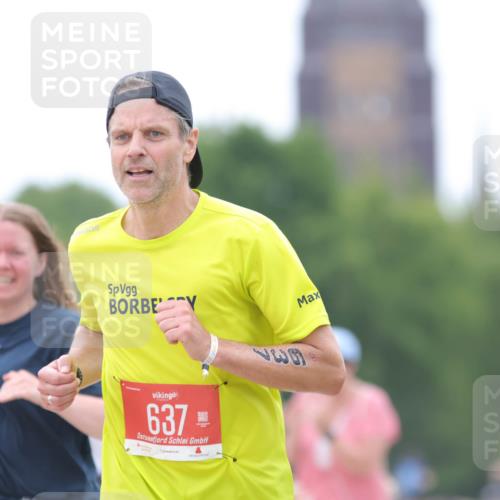 22.06.2025 - Viking Triathlon H.Heesch http://msf.ph/oto/8103564 22.06.2025 15:53:24 Laufen 46, 75, 359, 548, 637 meine-sportfotos.de