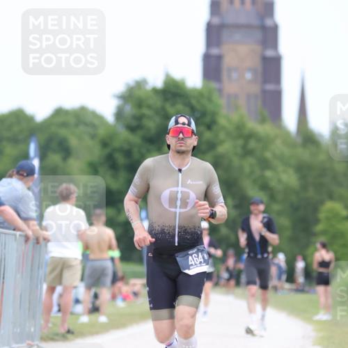 22.06.2025 - Viking Triathlon H.Heesch http://msf.ph/oto/8103575 22.06.2025 13:39:47 Laufen 464 meine-sportfotos.de