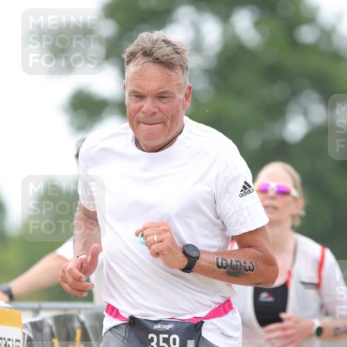 22.06.2025 - Viking Triathlon H.Heesch http://msf.ph/oto/8103604 22.06.2025 15:53:29 Laufen 46, 359, 548 meine-sportfotos.de