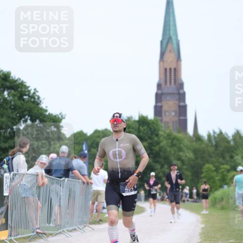 22.06.2025 - Viking Triathlon H.Heesch http://msf.ph/oto/8103614 22.06.2025 13:39:47 Laufen 464 meine-sportfotos.de
