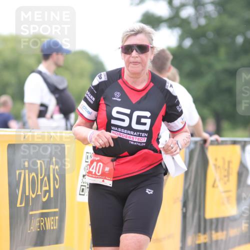 22.06.2025 - Viking Triathlon H.Heesch http://msf.ph/oto/8103631 22.06.2025 15:53:50 Laufen 640 meine-sportfotos.de