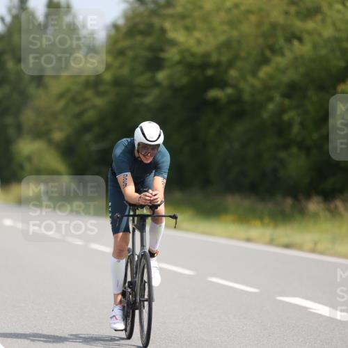 22.06.2025 - Viking Triathlon Yannick Fuchs http://msf.ph/oto/8103709 22.06.2025 11:27:17 Radfahren 172, 253, 367, 420, 437, 529, 652 meine-sportfotos.de