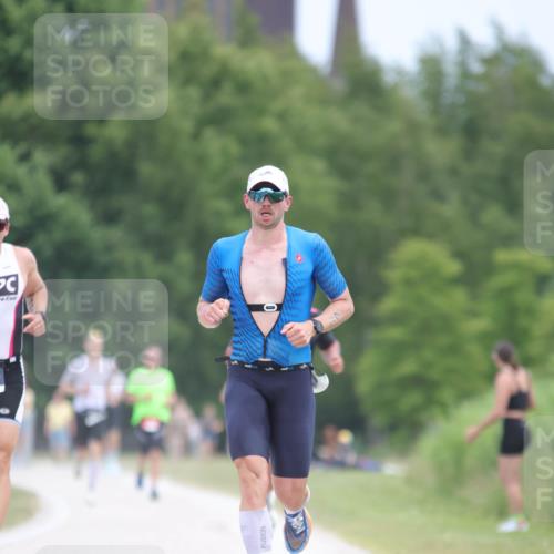 22.06.2025 - Viking Triathlon H.Heesch http://msf.ph/oto/8103770 22.06.2025 13:40:02 Laufen 45, 291, 342, 480 meine-sportfotos.de