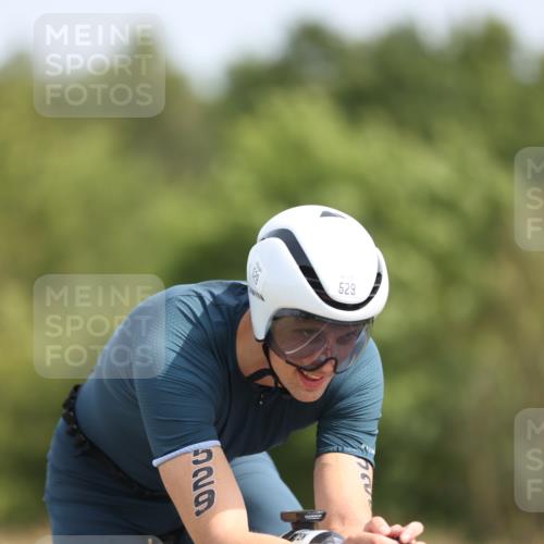 22.06.2025 - Viking Triathlon Yannick Fuchs http://msf.ph/oto/8103775 22.06.2025 11:27:19 Radfahren 57, 172, 253, 258, 289, 367, 420, 529, 652 meine-sportfotos.de