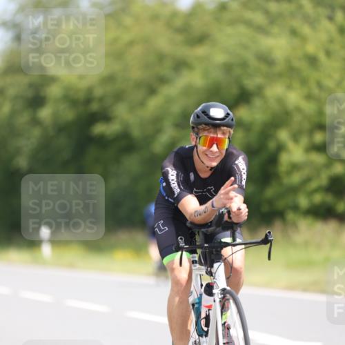 22.06.2025 - Viking Triathlon Yannick Fuchs http://msf.ph/oto/8103777 22.06.2025 12:06:52 Radfahren 365, 398, 466, 518 meine-sportfotos.de