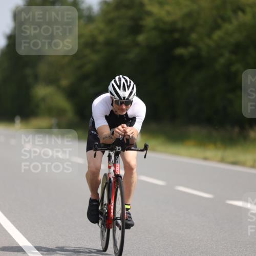 22.06.2025 - Viking Triathlon Yannick Fuchs http://msf.ph/oto/8103856 22.06.2025 11:27:25 Radfahren 57, 172, 258, 289, 359, 367, 420, 652 meine-sportfotos.de