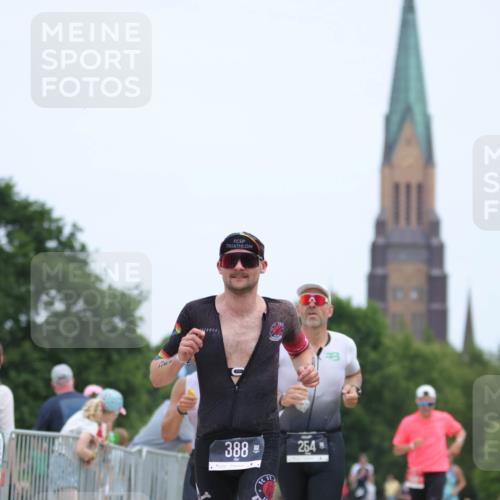 22.06.2025 - Viking Triathlon H.Heesch http://msf.ph/oto/8104052 22.06.2025 13:40:38 Laufen 388, 407, 644 meine-sportfotos.de
