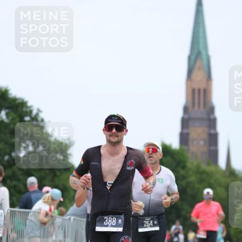 22.06.2025 - Viking Triathlon H.Heesch http://msf.ph/oto/8104062 22.06.2025 13:40:38 Laufen 388, 407, 644 meine-sportfotos.de