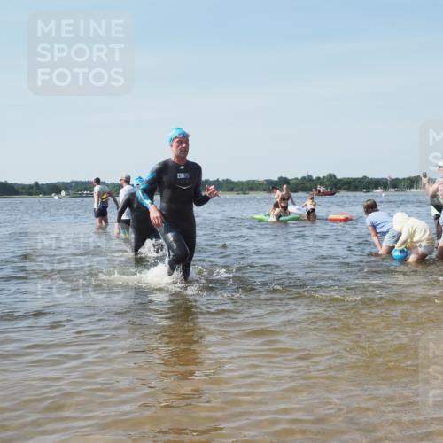 22.06.2025 - Viking Triathlon KatJ http://msf.ph/oto/8104124 22.06.2025 10:35:15 Schwimmen 139, 157, 204, 296, 365, 508, 632, 660 meine-sportfotos.de