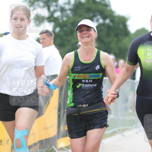 22.06.2025 - Viking Triathlon H.Heesch http://msf.ph/oto/8104154 22.06.2025 15:54:52 Laufen 477, 636 meine-sportfotos.de