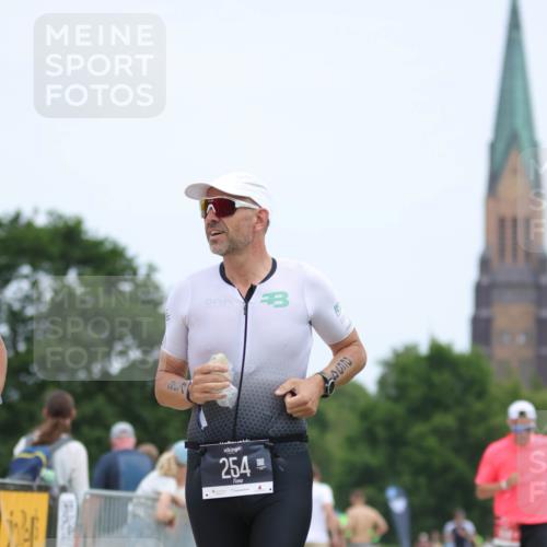 22.06.2025 - Viking Triathlon H.Heesch http://msf.ph/oto/8104160 22.06.2025 13:40:40 Laufen 388, 407, 644 meine-sportfotos.de