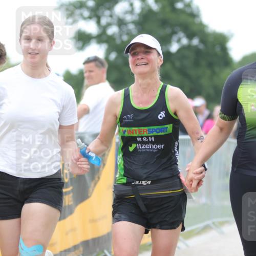 22.06.2025 - Viking Triathlon H.Heesch http://msf.ph/oto/8104164 22.06.2025 15:54:52 Laufen 477, 636 meine-sportfotos.de