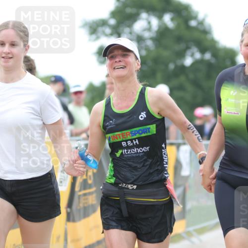 22.06.2025 - Viking Triathlon H.Heesch http://msf.ph/oto/8104187 22.06.2025 15:54:52 Laufen 477, 636 meine-sportfotos.de