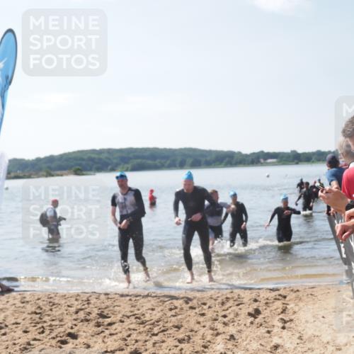 22.06.2025 - Viking Triathlon MichiJ http://msf.ph/oto/8104204 22.06.2025 10:47:26 Schwimmen 23, 74, 76, 267, 421, 547 meine-sportfotos.de