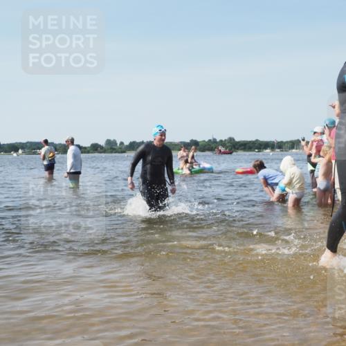 22.06.2025 - Viking Triathlon KatJ http://msf.ph/oto/8104209 22.06.2025 10:35:17 Schwimmen 139, 157, 204, 296, 320, 365, 395, 482, 508, 632, 660 meine-sportfotos.de
