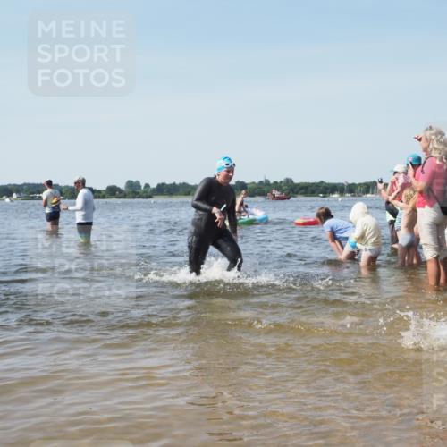 22.06.2025 - Viking Triathlon KatJ http://msf.ph/oto/8104222 22.06.2025 10:35:18 Schwimmen 107, 139, 157, 204, 296, 320, 365, 395, 482, 508, 632 meine-sportfotos.de