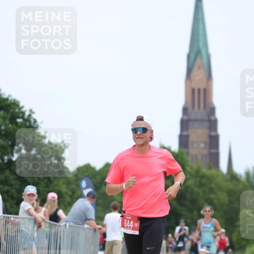 22.06.2025 - Viking Triathlon H.Heesch http://msf.ph/oto/8104269 22.06.2025 13:40:43 Laufen 388, 407, 465, 644 meine-sportfotos.de
