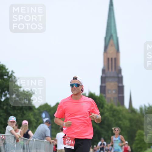 22.06.2025 - Viking Triathlon H.Heesch http://msf.ph/oto/8104277 22.06.2025 13:40:43 Laufen 388, 407, 465, 644 meine-sportfotos.de