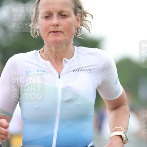 22.06.2025 - Viking Triathlon H.Heesch http://msf.ph/oto/8104329 22.06.2025 15:55:05 Laufen 357, 498 meine-sportfotos.de
