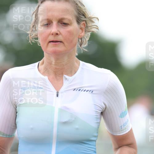22.06.2025 - Viking Triathlon H.Heesch http://msf.ph/oto/8104339 22.06.2025 15:55:05 Laufen 357, 498 meine-sportfotos.de