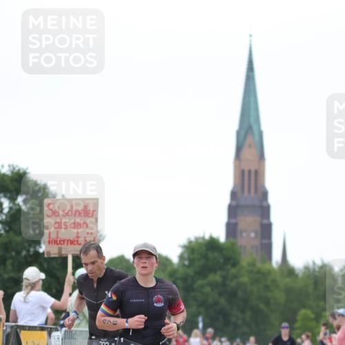 22.06.2025 - Viking Triathlon H.Heesch http://msf.ph/oto/8104369 22.06.2025 15:55:30 Laufen 222, 476 meine-sportfotos.de
