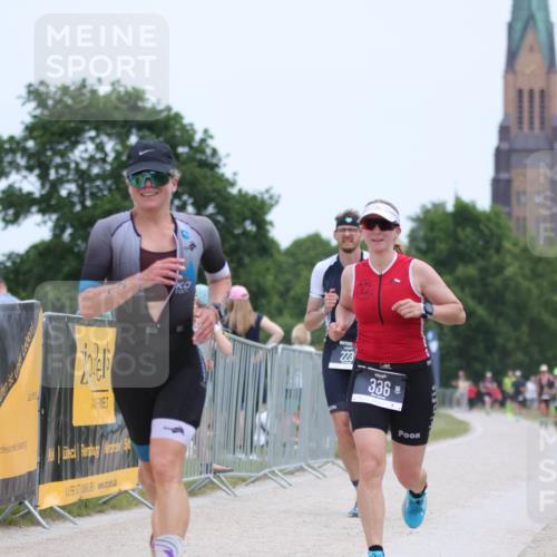 22.06.2025 - Viking Triathlon H.Heesch http://msf.ph/oto/8104385 22.06.2025 13:40:55 Laufen 12, 223, 254, 336, 465 meine-sportfotos.de
