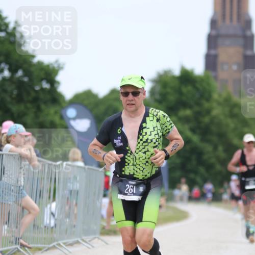 22.06.2025 - Viking Triathlon H.Heesch http://msf.ph/oto/8104424 22.06.2025 13:41:12 Laufen 261, 327 meine-sportfotos.de