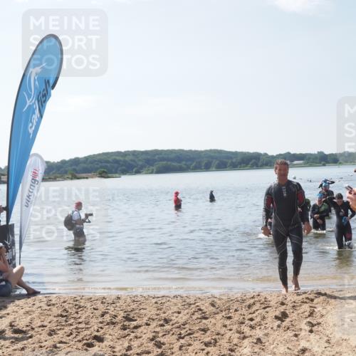 22.06.2025 - Viking Triathlon MichiJ http://msf.ph/oto/8104445 22.06.2025 10:47:41 Schwimmen 23, 71, 84, 183, 261, 285, 452, 606 meine-sportfotos.de