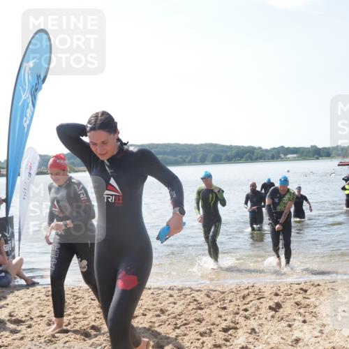 22.06.2025 - Viking Triathlon MichiJ http://msf.ph/oto/8104528 22.06.2025 10:47:48 Schwimmen 71, 84, 183, 190, 223, 261, 285, 452, 606 meine-sportfotos.de
