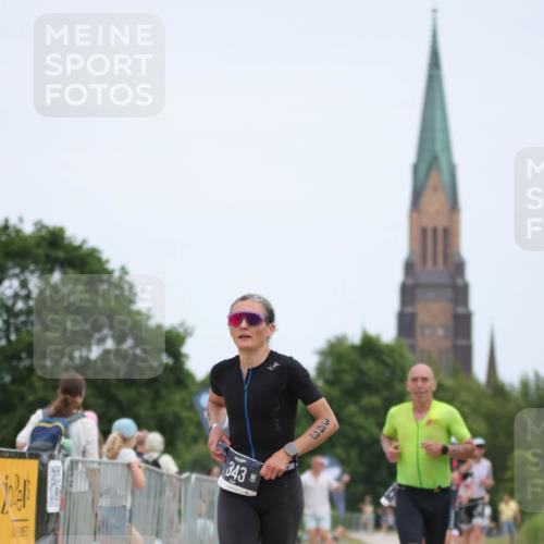 22.06.2025 - Viking Triathlon H.Heesch http://msf.ph/oto/8104550 22.06.2025 13:41:27 Laufen 40, 199, 263, 343, 434 meine-sportfotos.de
