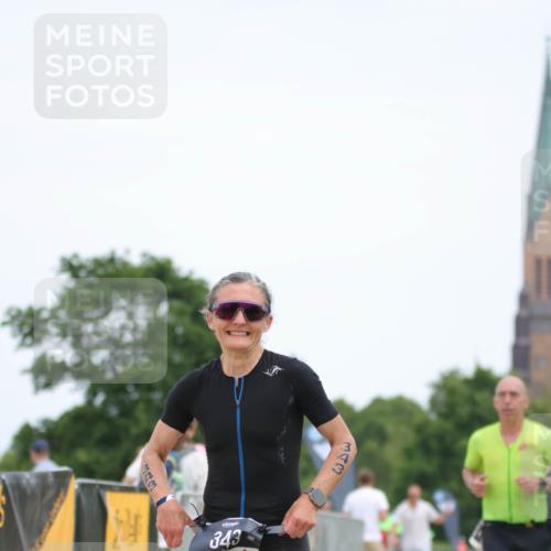 22.06.2025 - Viking Triathlon H.Heesch http://msf.ph/oto/8104572 22.06.2025 13:41:28 Laufen 40, 199, 263, 343, 434, 448 meine-sportfotos.de