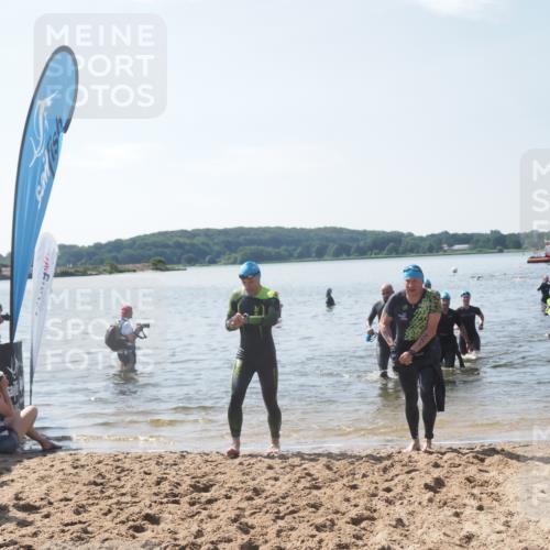22.06.2025 - Viking Triathlon MichiJ http://msf.ph/oto/8104584 22.06.2025 10:47:50 Schwimmen 71, 84, 190, 223, 261, 285, 452 meine-sportfotos.de