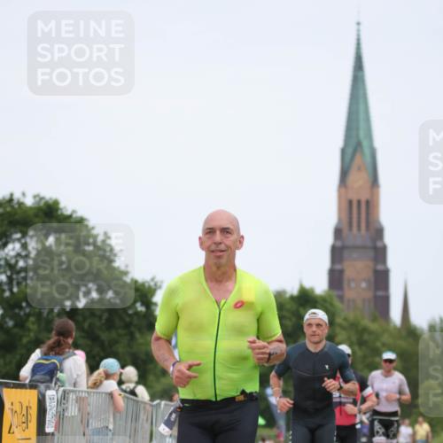 22.06.2025 - Viking Triathlon H.Heesch http://msf.ph/oto/8104595 22.06.2025 13:41:29 Laufen 40, 199, 263, 343, 434, 448, 510 meine-sportfotos.de