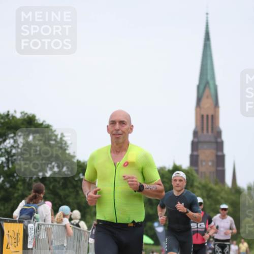 22.06.2025 - Viking Triathlon H.Heesch http://msf.ph/oto/8104601 22.06.2025 13:41:29 Laufen 40, 199, 263, 343, 434, 448, 510 meine-sportfotos.de