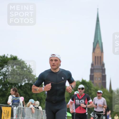 22.06.2025 - Viking Triathlon H.Heesch http://msf.ph/oto/8104627 22.06.2025 13:41:31 Laufen 40, 199, 263, 343, 448, 510, 536 meine-sportfotos.de