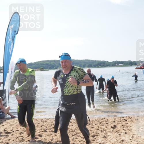 22.06.2025 - Viking Triathlon MichiJ http://msf.ph/oto/8104641 22.06.2025 10:47:53 Schwimmen 84, 190, 223, 285, 452 meine-sportfotos.de